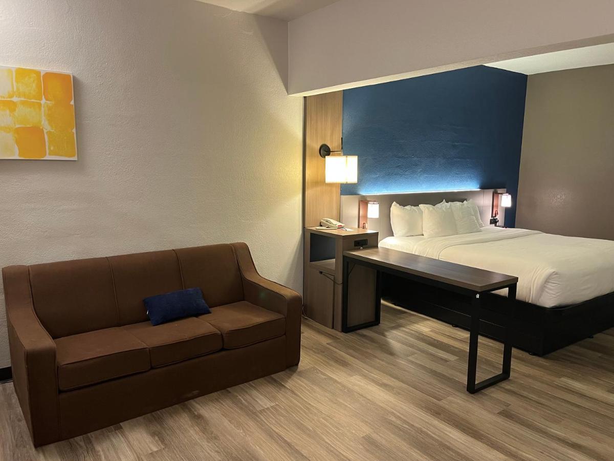 Comfort Suites Clearwater - Dunedin Eksteriør billede