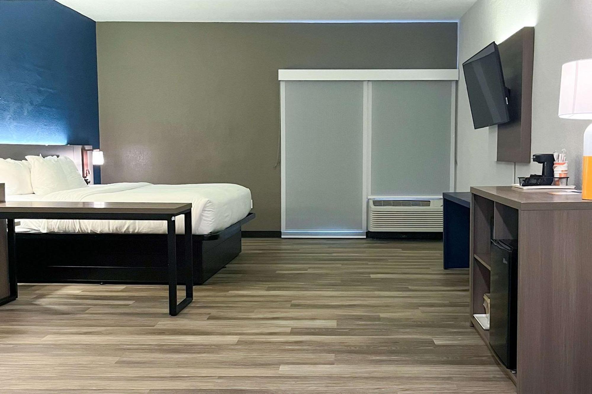Comfort Suites Clearwater - Dunedin Eksteriør billede