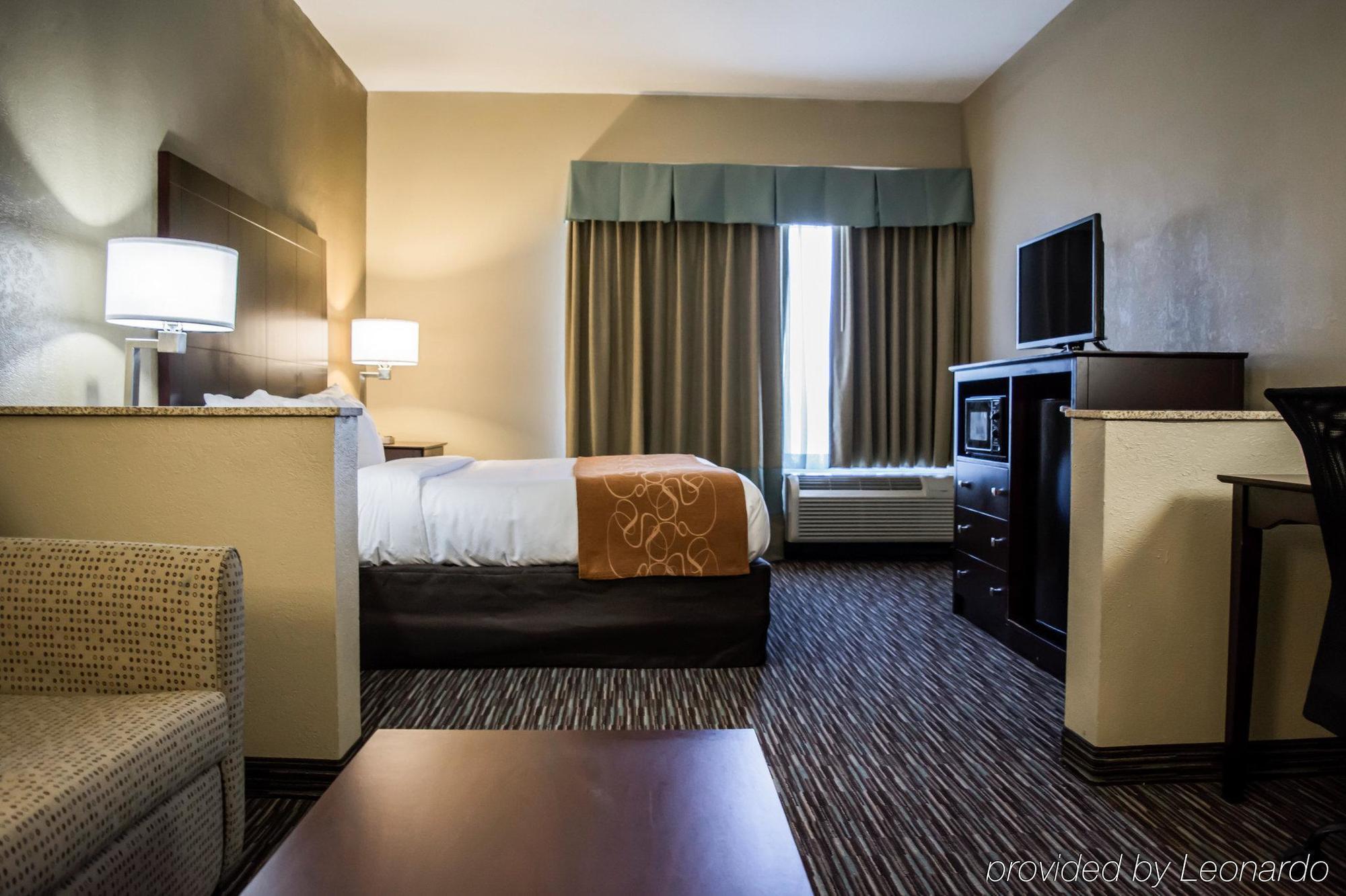 Comfort Suites Clearwater - Dunedin Eksteriør billede