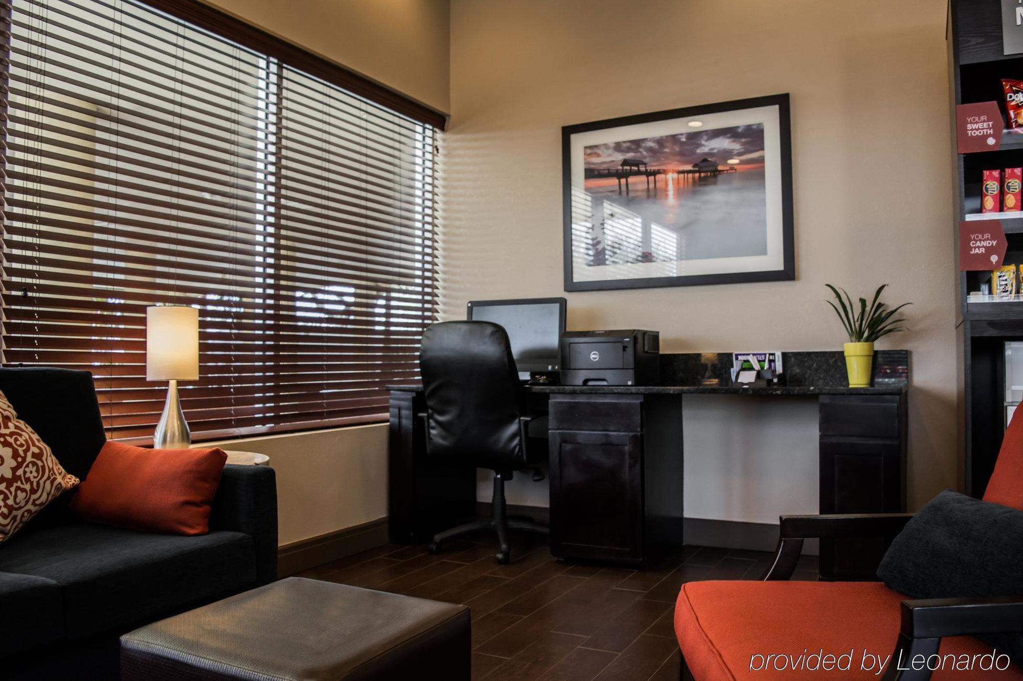 Comfort Suites Clearwater - Dunedin Eksteriør billede